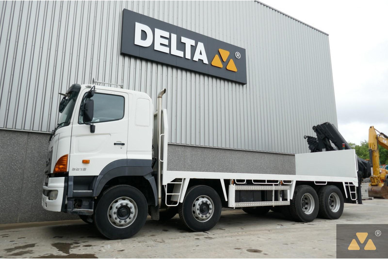 Hino 700FY crane - Tovornjak z dvigalom: slika 4 Hino 700FY crane - Tovornjak z dvigalom: slika 4