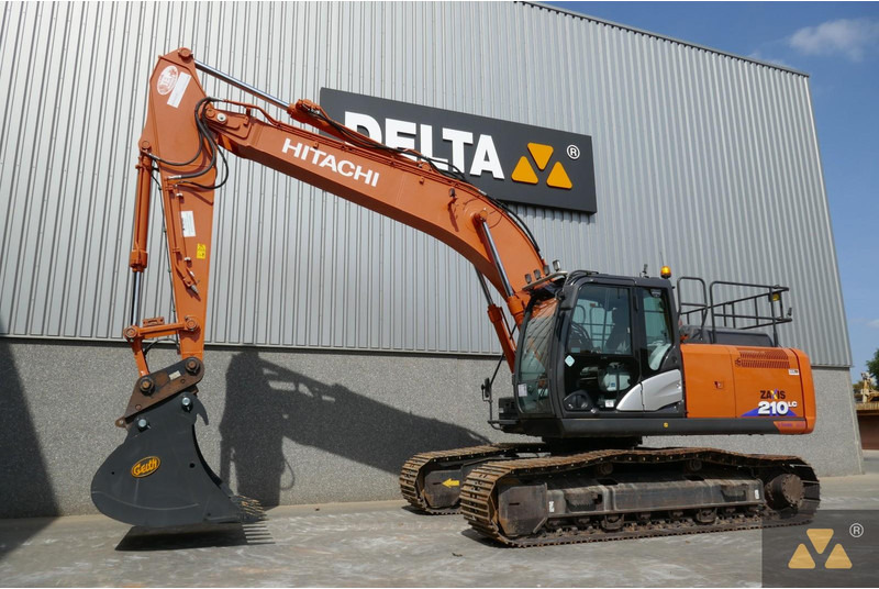 Hitachi ZX210LC-6 - Bager goseničar: slika 3 Hitachi ZX210LC-6 - Bager goseničar: slika 3