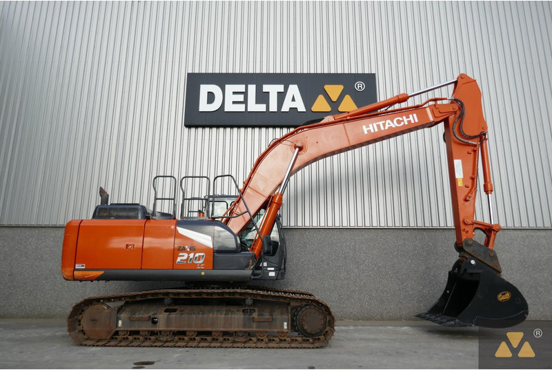 Hitachi ZX210LC-7 - Bager goseničar: slika 2 Hitachi ZX210LC-7 - Bager goseničar: slika 2