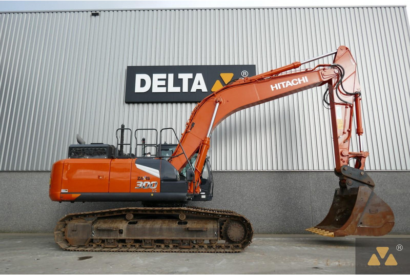 Hitachi ZX300LC-7 - Bager goseničar: slika 2 Hitachi ZX300LC-7 - Bager goseničar: slika 2