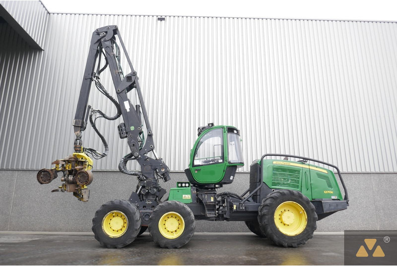 John Deere 1270E - Gozdarski kombajn: slika 1 John Deere 1270E - Gozdarski kombajn: slika 1