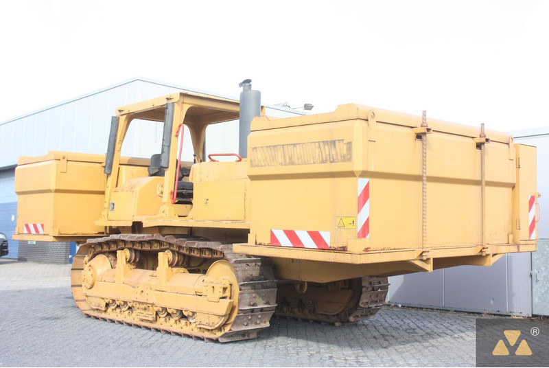 Caterpillar D6E Fuel tanker - Tovornjak: slika 3 Caterpillar D6E Fuel tanker - Tovornjak: slika 3