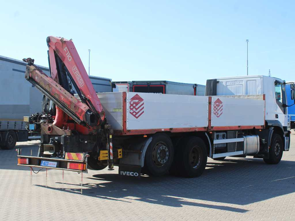 Iveco STRALIS 400, 6X2, EURO 3, HYDRAULIC ARM FASSI F110 - Tovornjak s kesonom, Tovornjak z dvigalom: slika 4 Iveco STRALIS 400, 6X2, EURO 3, HYDRAULIC ARM FASSI F110 - Tovornjak s kesonom, Tovornjak z dvigalom: slika 4