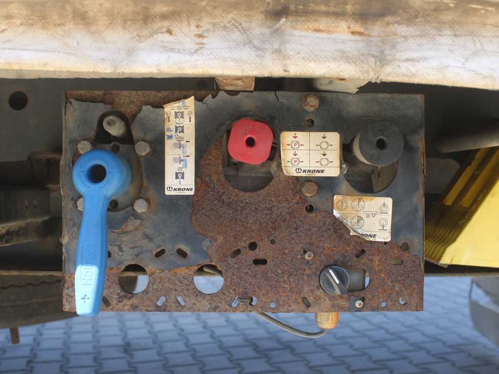 Krone SD, LOWDECK, MULTILOCK, LIFTING AXLE, LIFTING ROOF - Polprikolica s ponjavo: slika 5 Krone SD, LOWDECK, MULTILOCK, LIFTING AXLE, LIFTING ROOF - Polprikolica s ponjavo: slika 5
