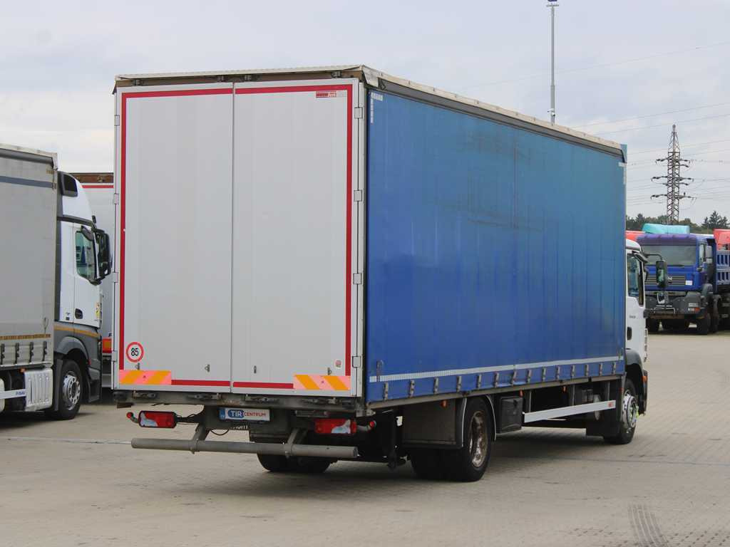 MAN TGM 18.290, EURO 5, AIR SUSPENSION - Tovornjak s ponjavo: slika 4 MAN TGM 18.290, EURO 5, AIR SUSPENSION - Tovornjak s ponjavo: slika 4