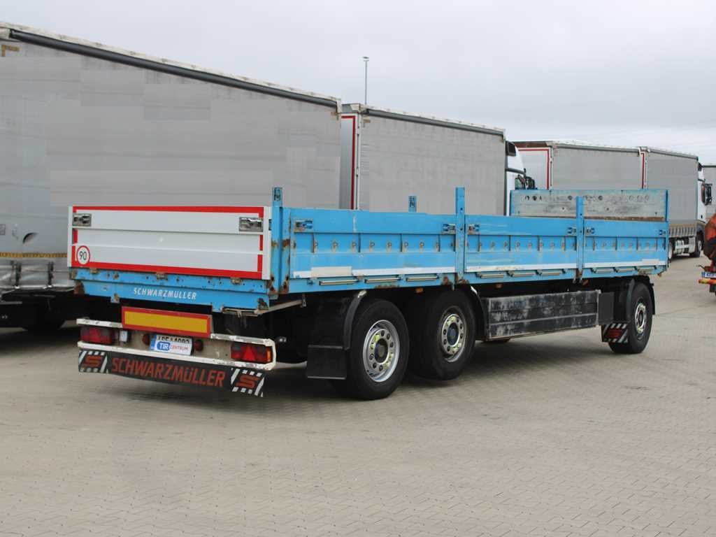 Schwarzmüller PA 3/E, LIFTING AXLE, SIDE PANEL - Plato/ Tovorna prikolica: slika 4 Schwarzmüller PA 3/E, LIFTING AXLE, SIDE PANEL - Plato/ Tovorna prikolica: slika 4
