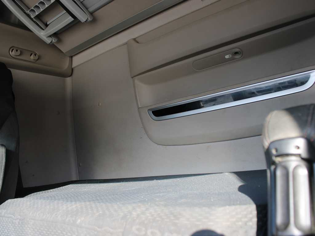 Vlačilec DAF XF 480 FT, EURO 6: slika 13 Vlačilec DAF XF 480 FT, EURO 6: slika 13