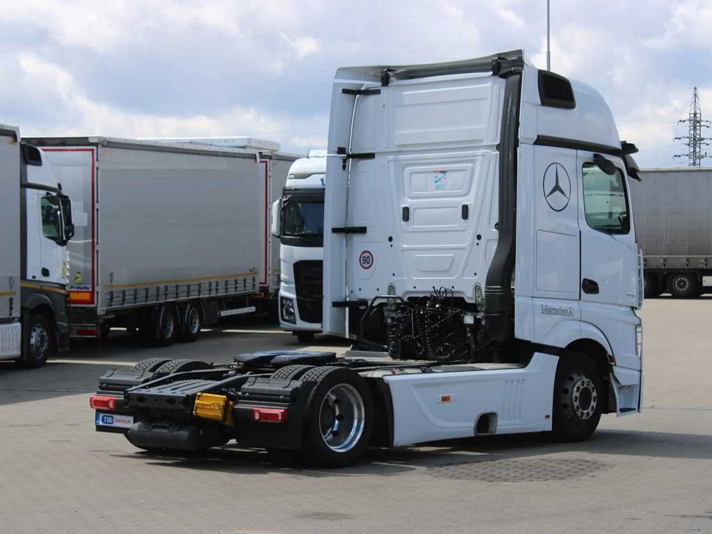 Mercedes-Benz Actros 1848, EURO 6, GIGA SPACE, NAVI, LOWDECK - Vlačilec: slika 3 Mercedes-Benz Actros 1848, EURO 6, GIGA SPACE, NAVI, LOWDECK - Vlačilec: slika 3