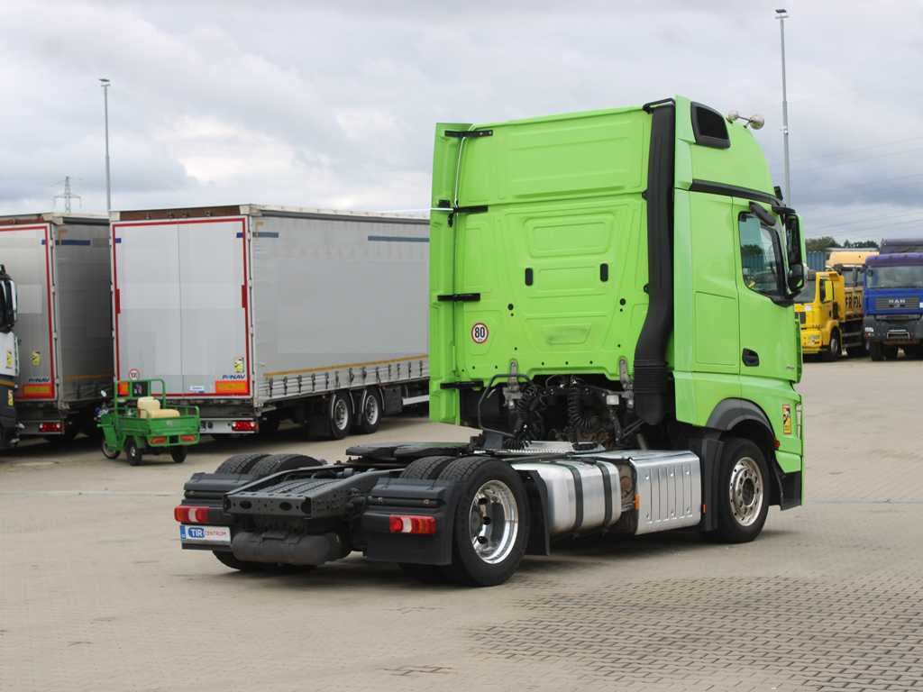 Mercedes-Benz Actros 1848, EURO 6, LOWDECK, PNEU 80% - Vlačilec: slika 4 Mercedes-Benz Actros 1848, EURO 6, LOWDECK, PNEU 80% - Vlačilec: slika 4