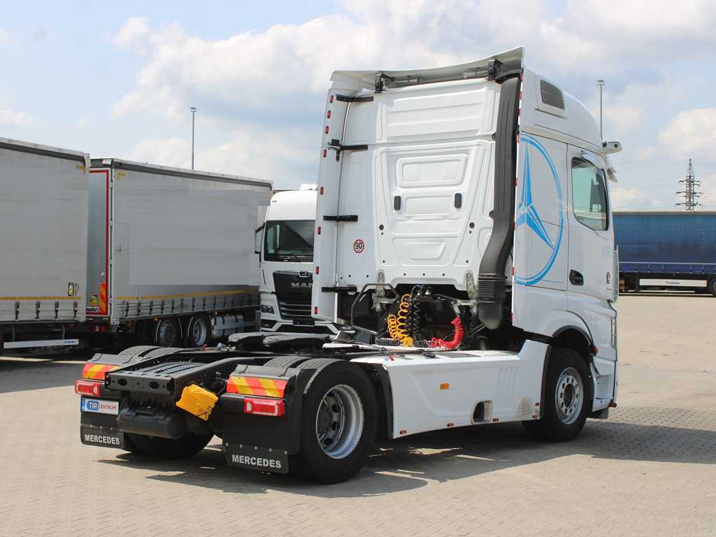 Mercedes-Benz Actros 1851, INDEPENDENT AIR CONDITIONING, RETARDER, EURO 6 - Vlačilec: slika 4 Mercedes-Benz Actros 1851, INDEPENDENT AIR CONDITIONING, RETARDER, EURO 6 - Vlačilec: slika 4