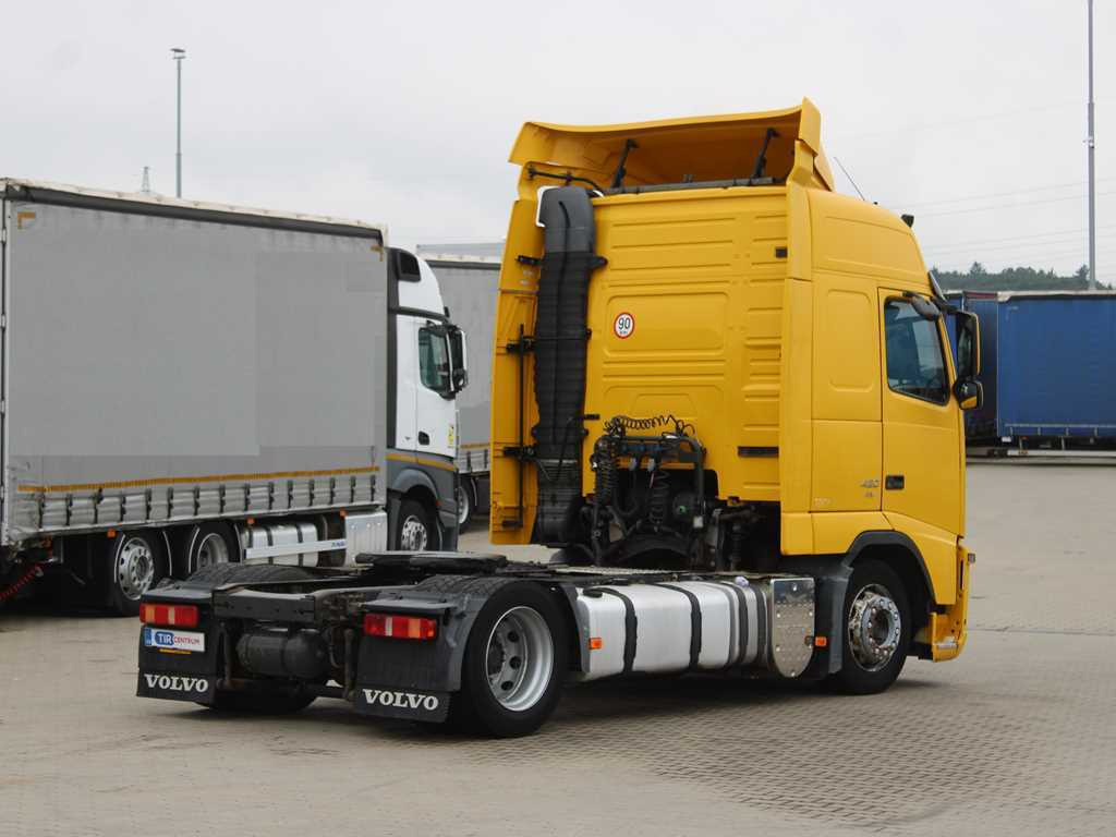 Volvo FH 420, EURO 5 EEV, LOWDECK, AIR SUSPENSION, VEB + - Vlačilec: slika 4 Volvo FH 420, EURO 5 EEV, LOWDECK, AIR SUSPENSION, VEB + - Vlačilec: slika 4