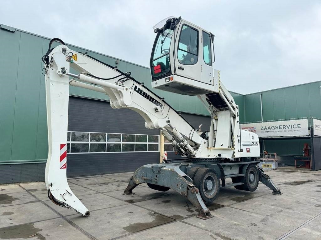 Liebherr A 316 - Bager za prekladanje primarnih/ Sekundarnih surovin: slika 2 Liebherr A 316 - Bager za prekladanje primarnih/ Sekundarnih surovin: slika 2