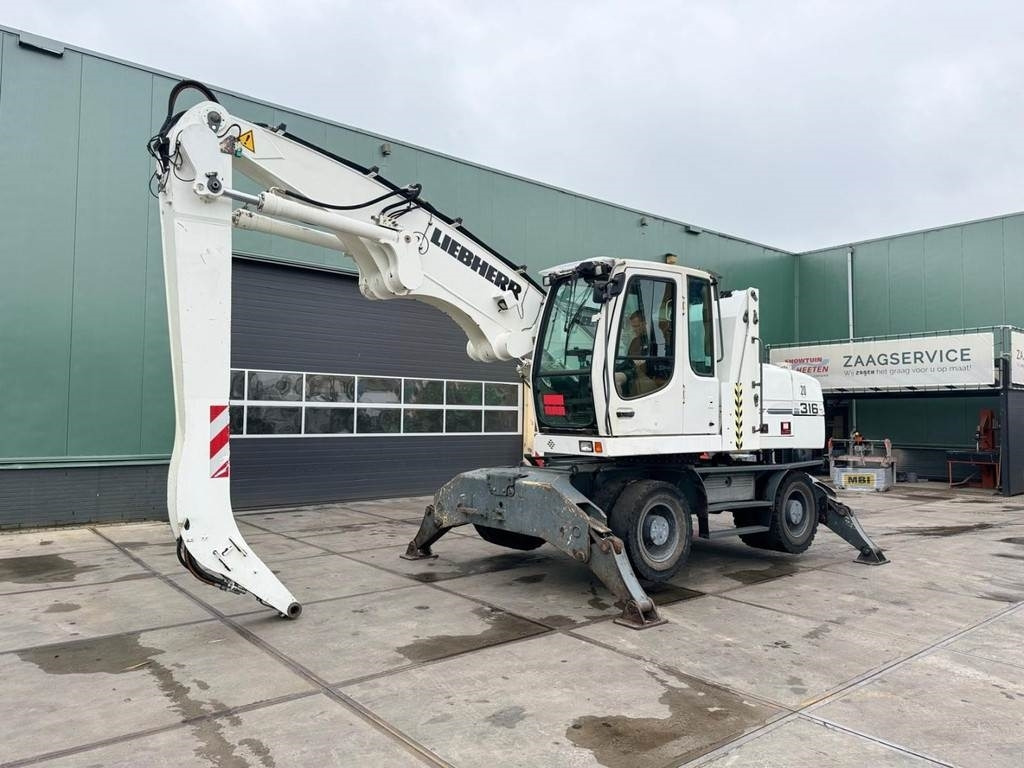 Liebherr A 316 - Bager za prekladanje primarnih/ Sekundarnih surovin: slika 4 Liebherr A 316 - Bager za prekladanje primarnih/ Sekundarnih surovin: slika 4