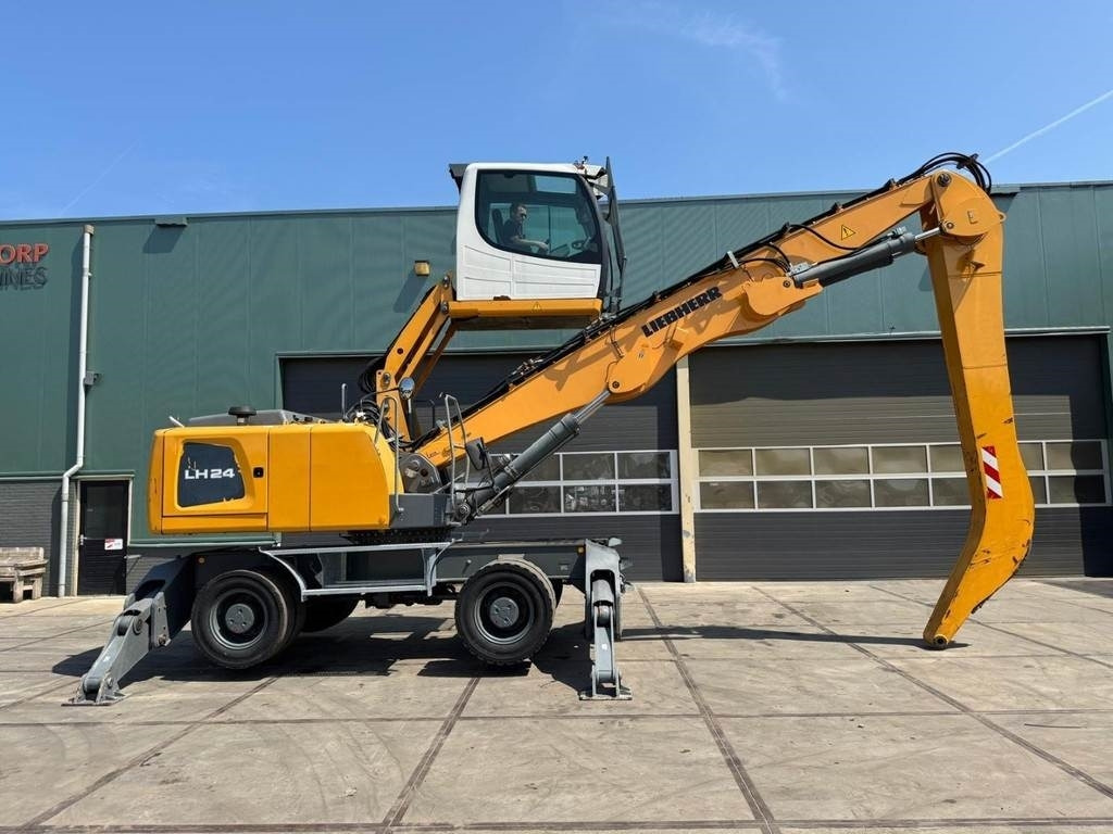 Liebherr LH 24 M - Bager za prekladanje primarnih/ Sekundarnih surovin: slika 5 Liebherr LH 24 M - Bager za prekladanje primarnih/ Sekundarnih surovin: slika 5