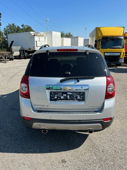 Chevrolet Captiva 3,2 V6 - SUV: slika 5 Chevrolet Captiva 3,2 V6 - SUV: slika 5