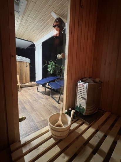 Izabella Wellnessanhänger mit Sauna und Whirlpool, Stromaggregat - Počitniška prikolica: slika 5 Izabella Wellnessanhänger mit Sauna und Whirlpool, Stromaggregat - Počitniška prikolica: slika 5