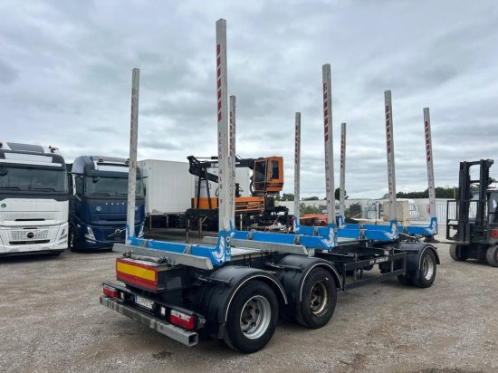 Schwarzmüller N-Serie 3-achs Holzanhänger 4 Rungenpaare - Prikolica za prevoz lesa: slika 4 Schwarzmüller N-Serie 3-achs Holzanhänger 4 Rungenpaare - Prikolica za prevoz lesa: slika 4