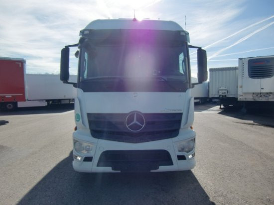Mercedes-Benz Actros 1845, MP4 - Vlačilec: slika 2 Mercedes-Benz Actros 1845, MP4 - Vlačilec: slika 2