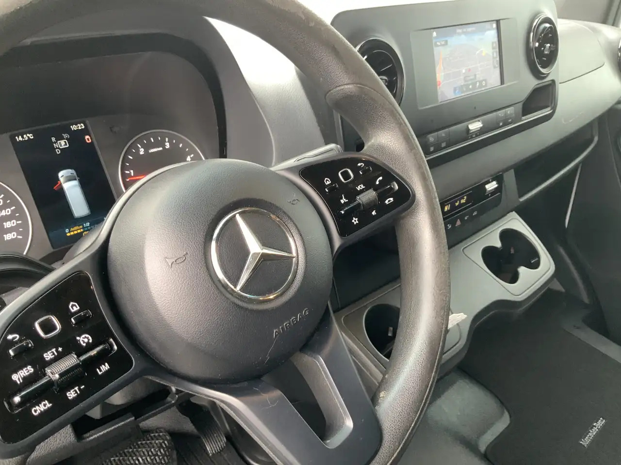 Mercedes-Benz Sprinter 314 2.2 CDI L1H1 Airco Cruise Navi Trekhaak 2000 k - Drugi stroj: slika 5 Mercedes-Benz Sprinter 314 2.2 CDI L1H1 Airco Cruise Navi Trekhaak 2000 k - Drugi stroj: slika 5