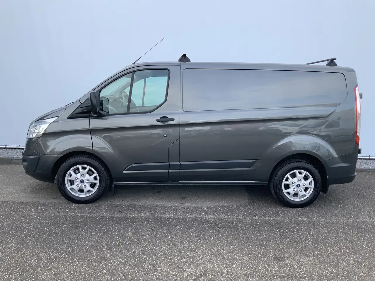 Ford Transit Custom 270 2.2 TDCI L1H1 Trend Airco Camera Cruise Dakdra - Mali kombi: slika 3 Ford Transit Custom 270 2.2 TDCI L1H1 Trend Airco Camera Cruise Dakdra - Mali kombi: slika 3