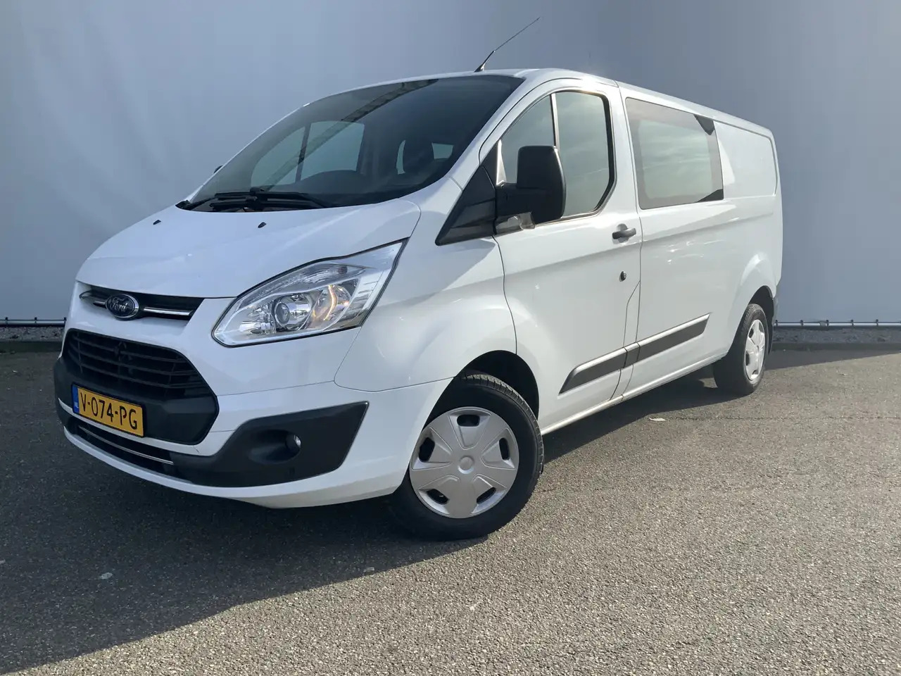 Ford Transit Custom 290 2.0 TDCI L2H1 6 Zits Trend DC Airco Cruise Tre - Dostavno vozilo z dvojno kabino: slika 1 Ford Transit Custom 290 2.0 TDCI L2H1 6 Zits Trend DC Airco Cruise Tre - Dostavno vozilo z dvojno kabino: slika 1