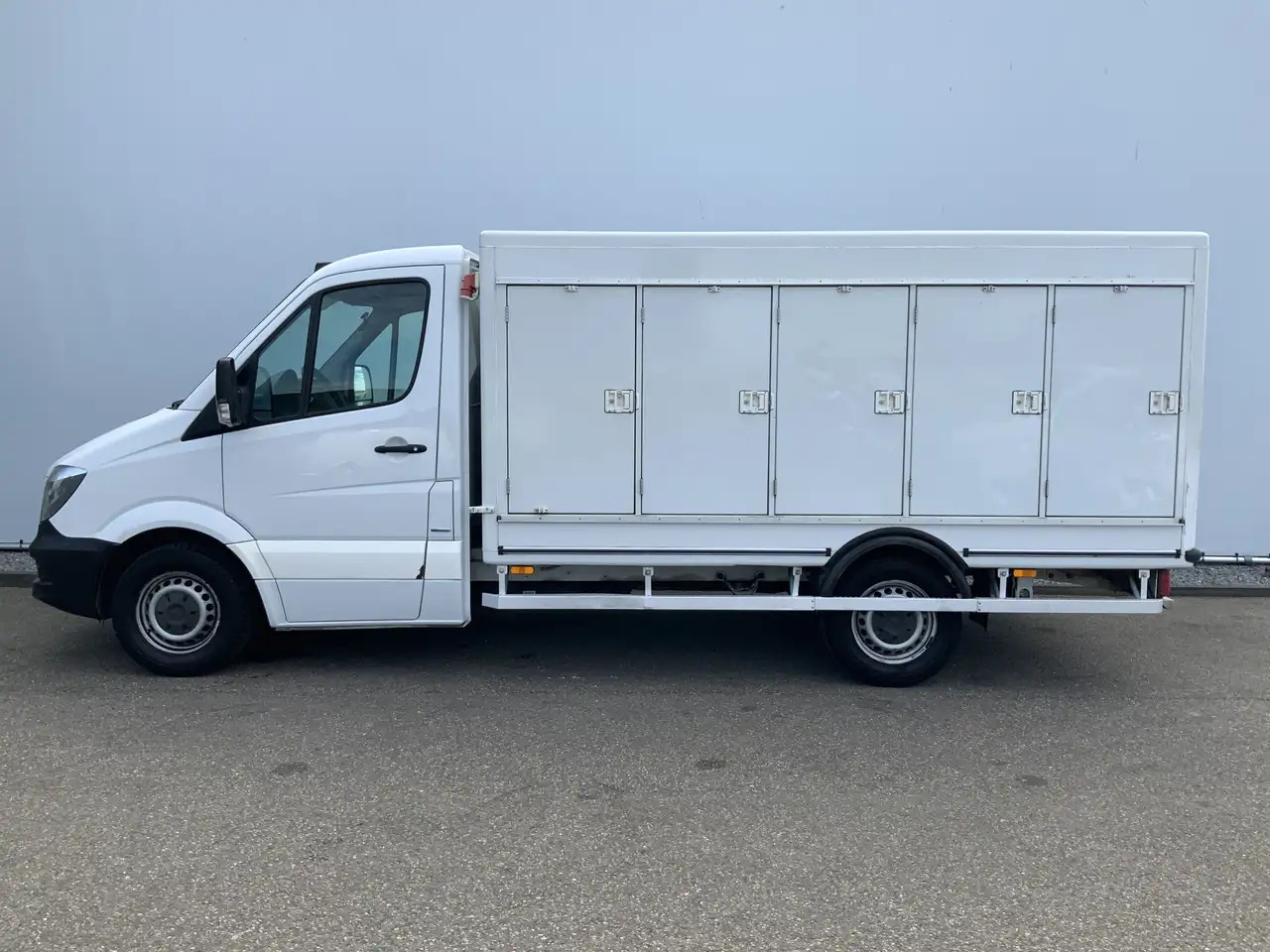 Mercedes-Benz Sprinter 311 2.2 CDI 366 ijsAuto - 40 C. Deuren 10 Euro 6 - Hladilno vozilo: slika 3 Mercedes-Benz Sprinter 311 2.2 CDI 366 ijsAuto - 40 C. Deuren 10 Euro 6 - Hladilno vozilo: slika 3