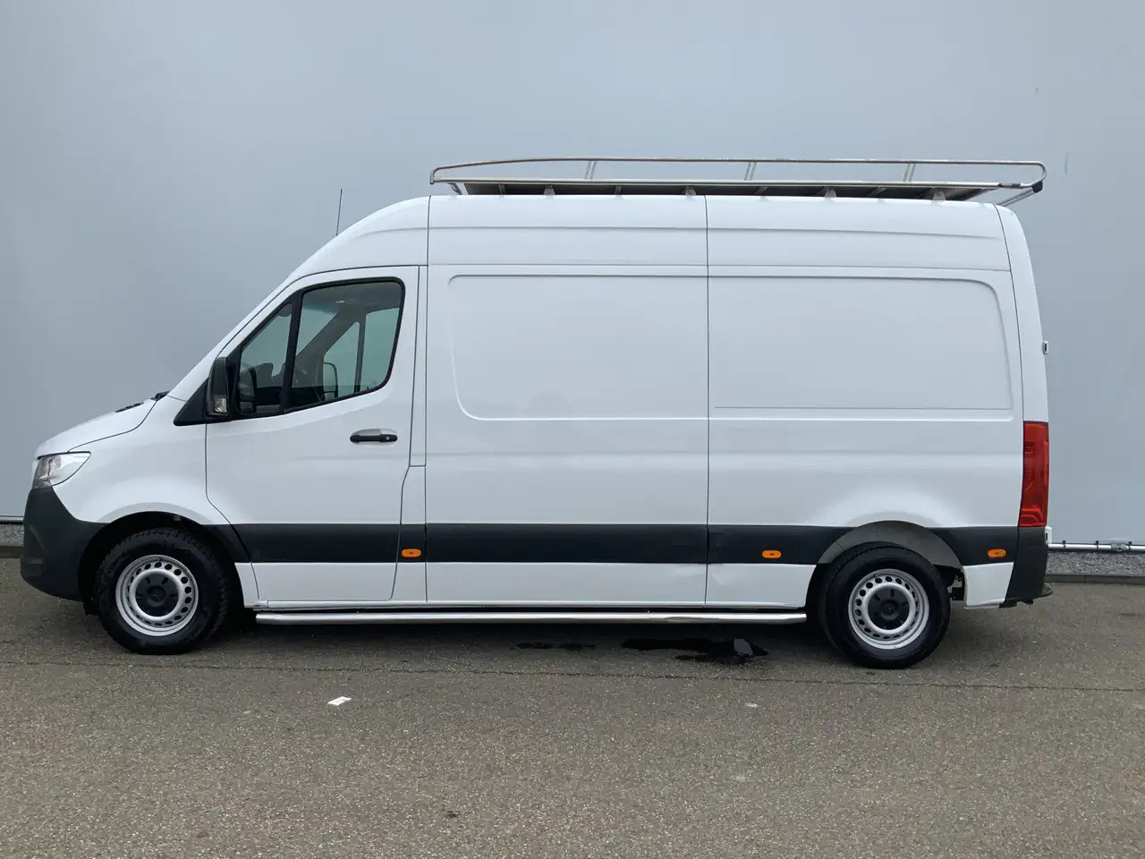 Mercedes-Benz Sprinter 311 2.2 CDI L2H2 Automaat Airco 3 Zits Imperiaal T - Furgon: slika 3 Mercedes-Benz Sprinter 311 2.2 CDI L2H2 Automaat Airco 3 Zits Imperiaal T - Furgon: slika 3