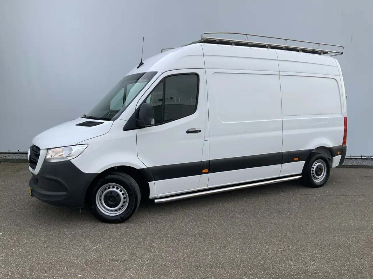 Mercedes-Benz Sprinter 311 2.2 CDI L2H2 Automaat Airco 3 Zits Imperiaal T - Furgon: slika 1 Mercedes-Benz Sprinter 311 2.2 CDI L2H2 Automaat Airco 3 Zits Imperiaal T - Furgon: slika 1