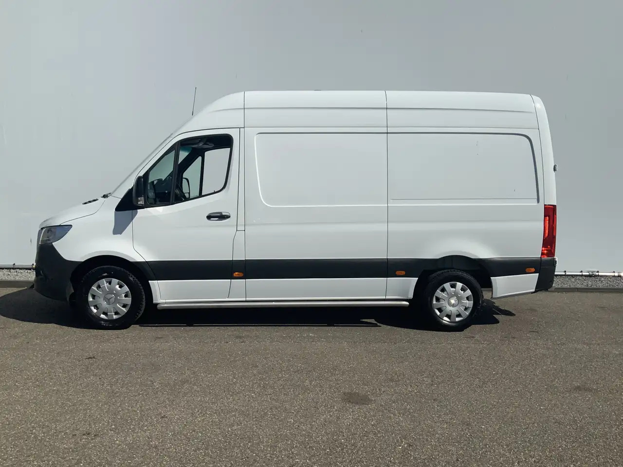Mercedes-Benz Sprinter 316 2.2 CDI L2H2 DC Automaat Cruise Airco 3 Zits W - Furgon: slika 3 Mercedes-Benz Sprinter 316 2.2 CDI L2H2 DC Automaat Cruise Airco 3 Zits W - Furgon: slika 3