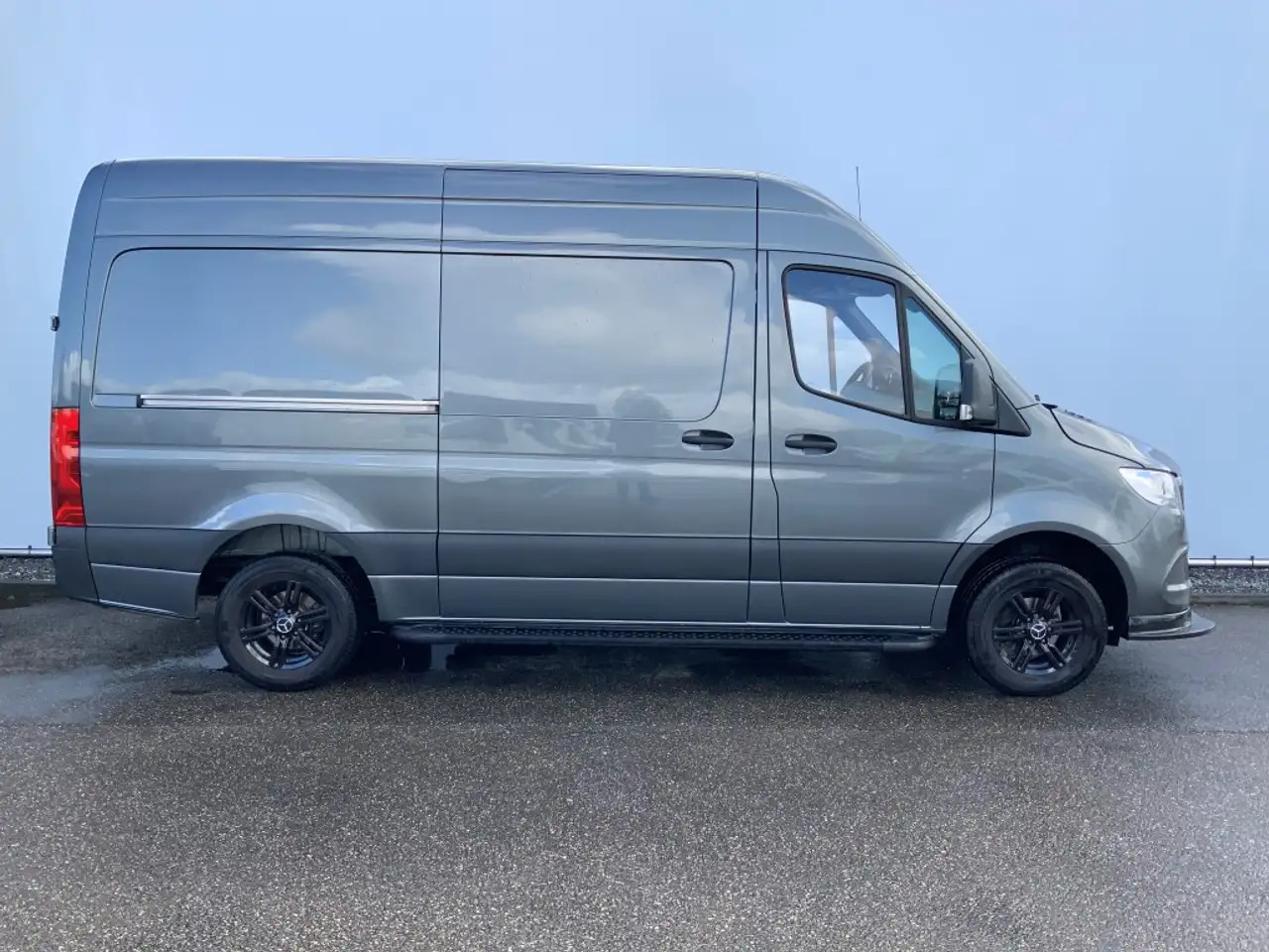 Mercedes-Benz Sprinter 319 3.0 CDI Autom.L2H2 Airco Cruise 3 Zits MBux 10 - Furgon: slika 5 Mercedes-Benz Sprinter 319 3.0 CDI Autom.L2H2 Airco Cruise 3 Zits MBux 10 - Furgon: slika 5
