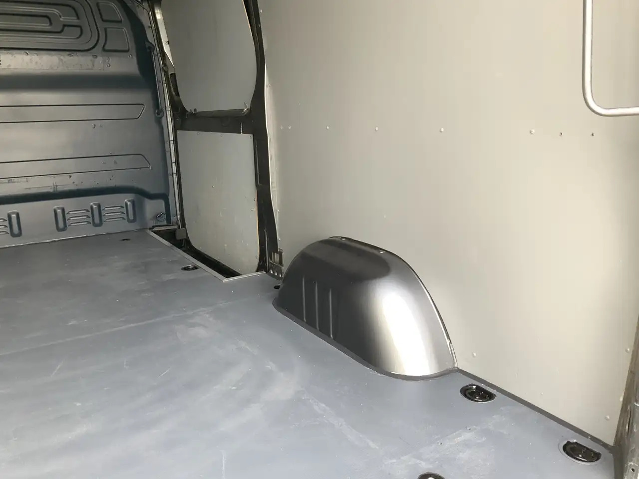 Mercedes-Benz Sprinter 319 3.0 cdi Autom.L2H2 Airco Cruise 3 Zits MBux 10 - Furgon: slika 5 Mercedes-Benz Sprinter 319 3.0 cdi Autom.L2H2 Airco Cruise 3 Zits MBux 10 - Furgon: slika 5