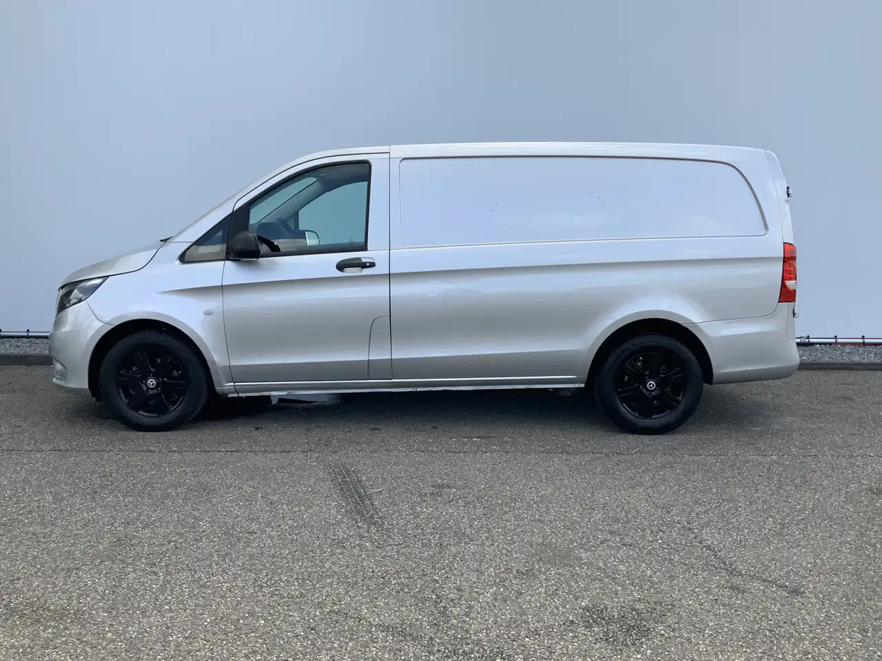 Mercedes-Benz Vito 109 CDI Functional Lang Airco Cruise 3 Zits Trekha - Mali kombi: slika 3 Mercedes-Benz Vito 109 CDI Functional Lang Airco Cruise 3 Zits Trekha - Mali kombi: slika 3