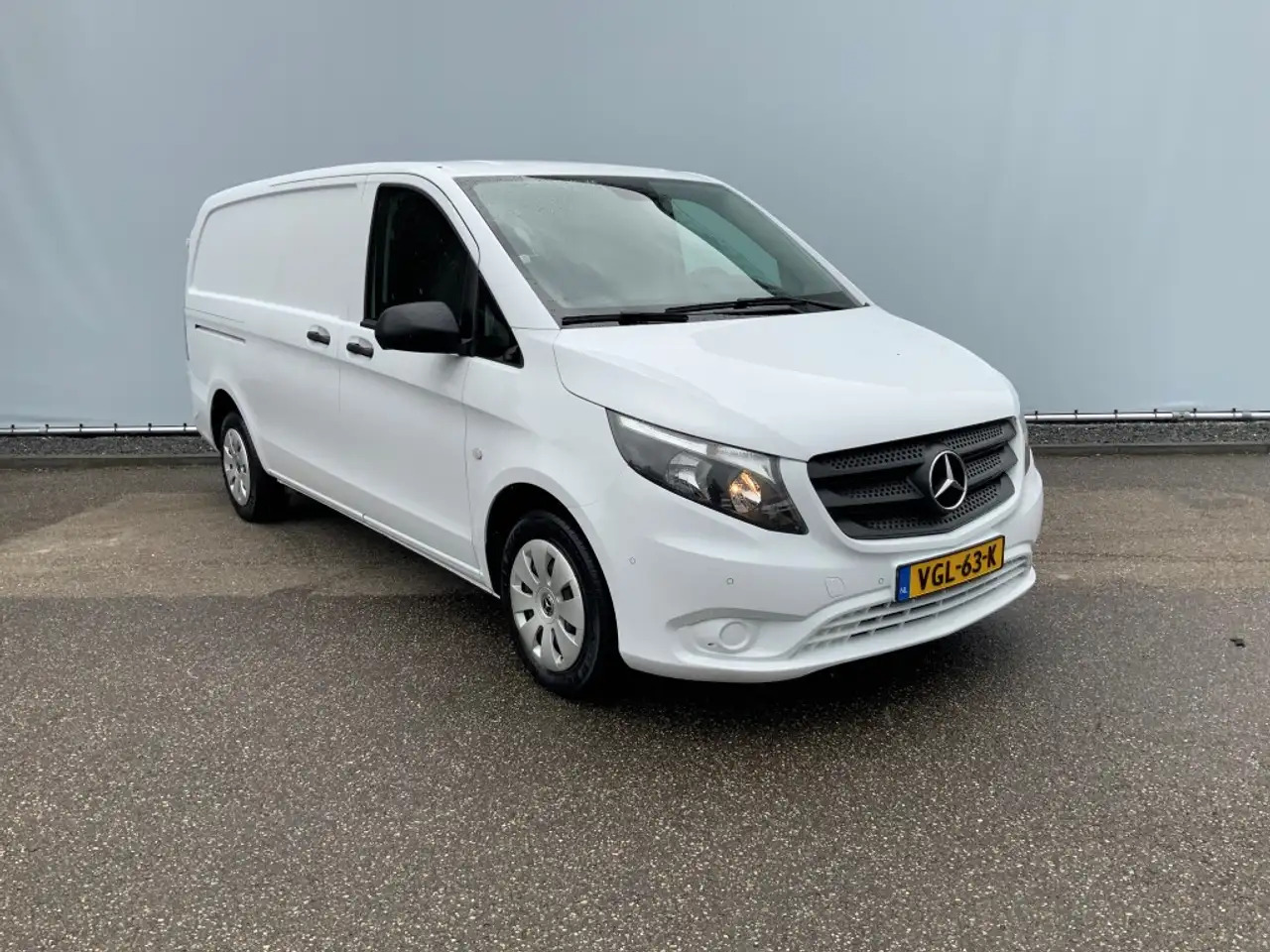 Mercedes-Benz Vito 110 CDI L2 Airco Cruise 2 Zits Euro 6 - Furgon: slika 3 Mercedes-Benz Vito 110 CDI L2 Airco Cruise 2 Zits Euro 6 - Furgon: slika 3