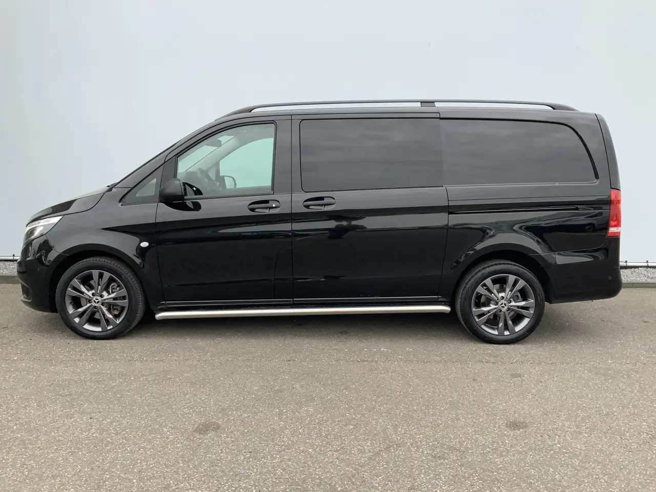 Mercedes-Benz Vito 119 CDI Lang Automaat Dub Cab Dub Schuifdeur Airco - Dostavno vozilo z dvojno kabino: slika 3 Mercedes-Benz Vito 119 CDI Lang Automaat Dub Cab Dub Schuifdeur Airco - Dostavno vozilo z dvojno kabino: slika 3