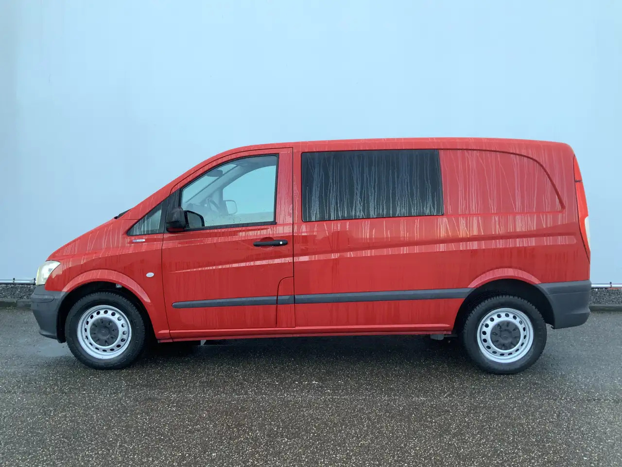 Mercedes-Benz Vito 122 CDI 320 Automaat Airco 2 Zits Leer Trekhaak 20 - Furgon: slika 3 Mercedes-Benz Vito 122 CDI 320 Automaat Airco 2 Zits Leer Trekhaak 20 - Furgon: slika 3