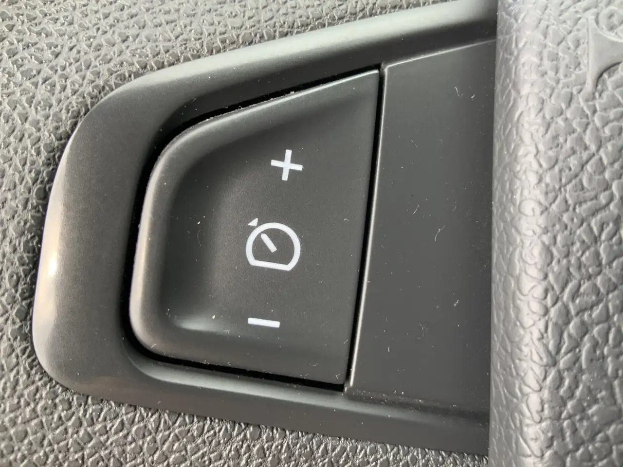 Furgon Nissan Interstar 2.3 dCi L2H2 Acenta Airco Cruise 3 Zits Camera Nav: slika 14 Furgon Nissan Interstar 2.3 dCi L2H2 Acenta Airco Cruise 3 Zits Camera Nav: slika 14