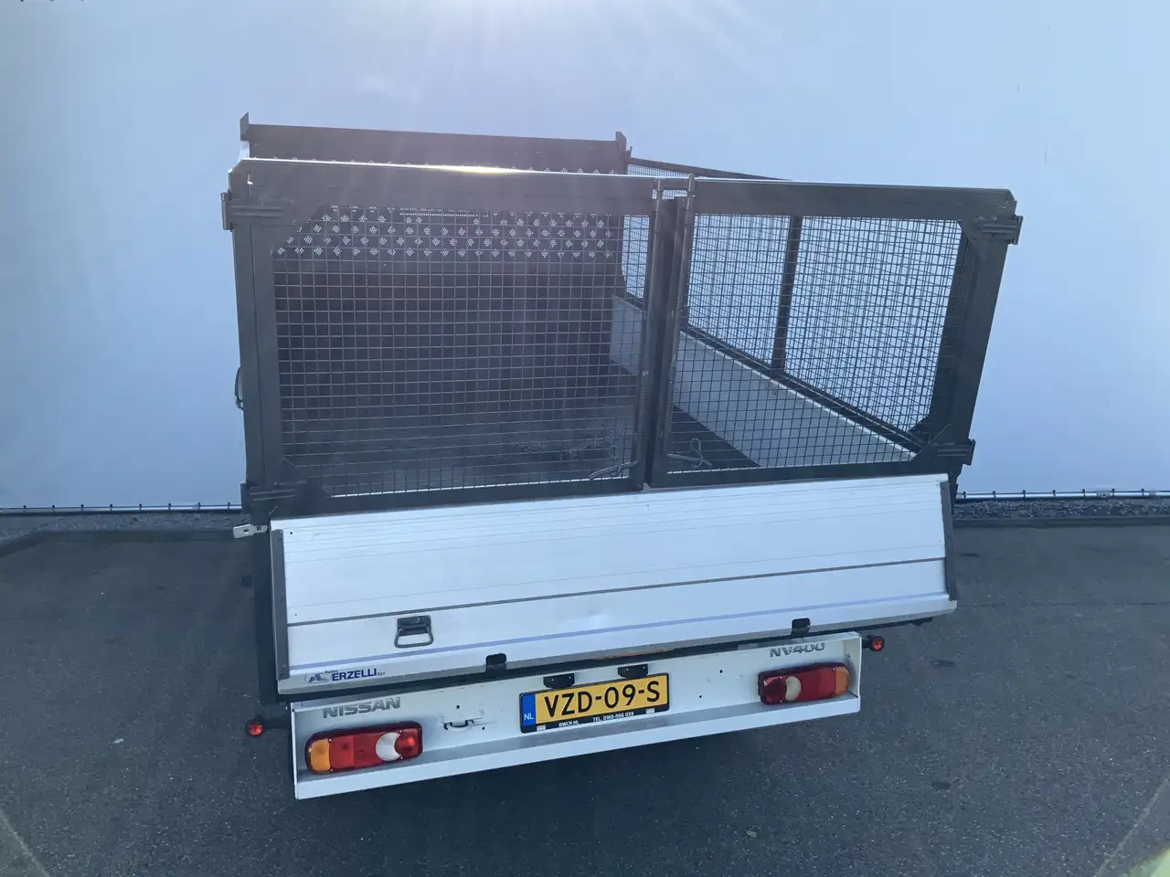 Nissan NV400 2.3 dCi L3H1 Dub Cab 3 Zijde Kipper Airco Bakmaat - Dostavno vozilo prekucnik, Dostavno vozilo z dvojno kabino: slika 2 Nissan NV400 2.3 dCi L3H1 Dub Cab 3 Zijde Kipper Airco Bakmaat - Dostavno vozilo prekucnik, Dostavno vozilo z dvojno kabino: slika 2