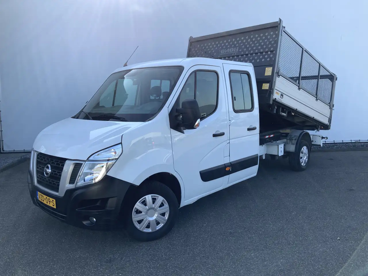 Nissan NV400 2.3 dCi L3H1 Dub Cab 3 Zijde Kipper Airco Bakmaat - Dostavno vozilo prekucnik, Dostavno vozilo z dvojno kabino: slika 1 Nissan NV400 2.3 dCi L3H1 Dub Cab 3 Zijde Kipper Airco Bakmaat - Dostavno vozilo prekucnik, Dostavno vozilo z dvojno kabino: slika 1