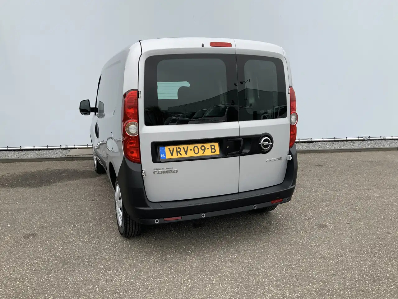Opel Combo 1.3 CDTi L1H1 Edition Airco Euro 6 - Mali kombi: slika 2 Opel Combo 1.3 CDTi L1H1 Edition Airco Euro 6 - Mali kombi: slika 2