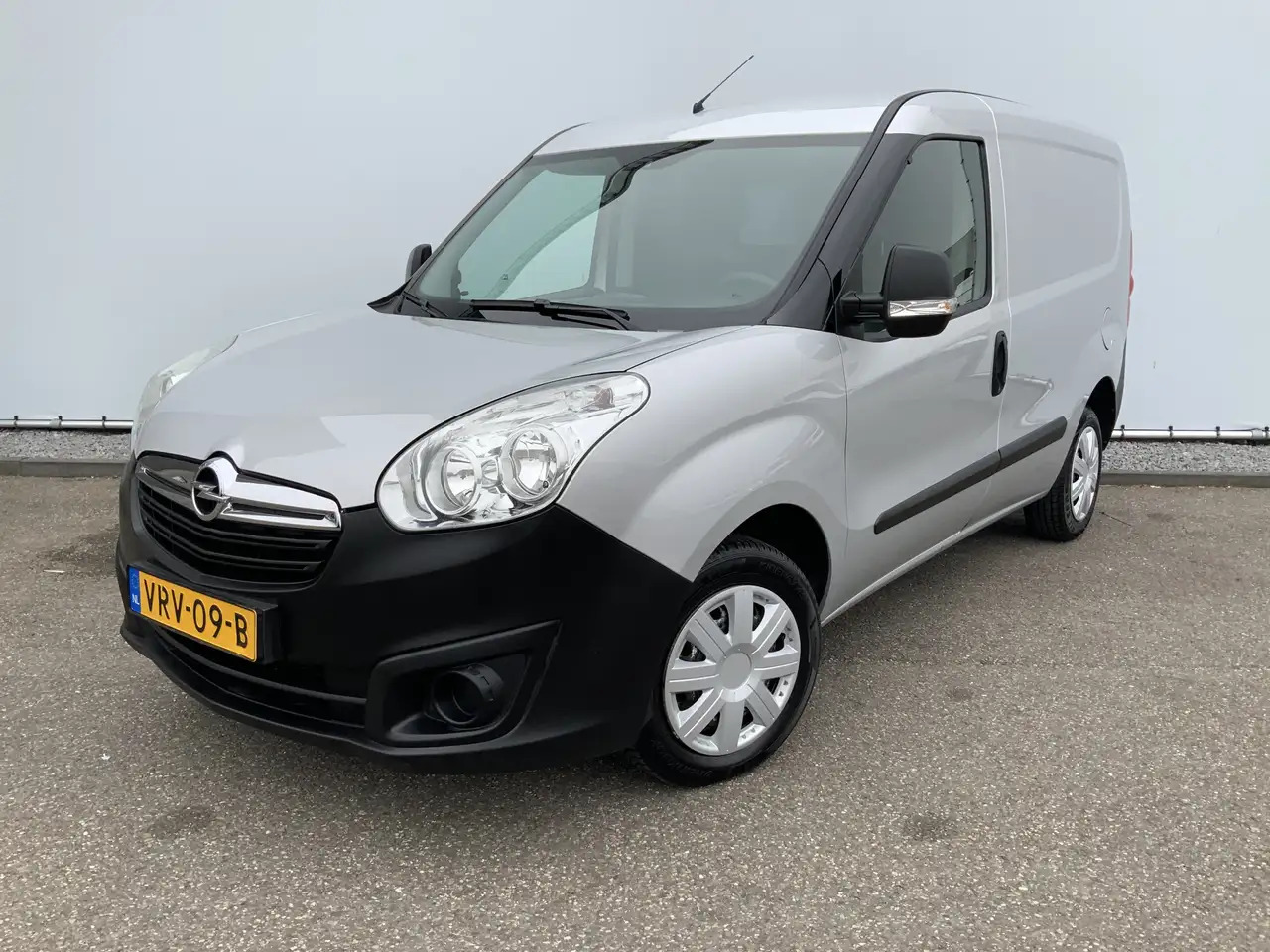 Opel Combo 1.3 CDTi L1H1 Edition Airco Euro 6 - Mali kombi: slika 1 Opel Combo 1.3 CDTi L1H1 Edition Airco Euro 6 - Mali kombi: slika 1