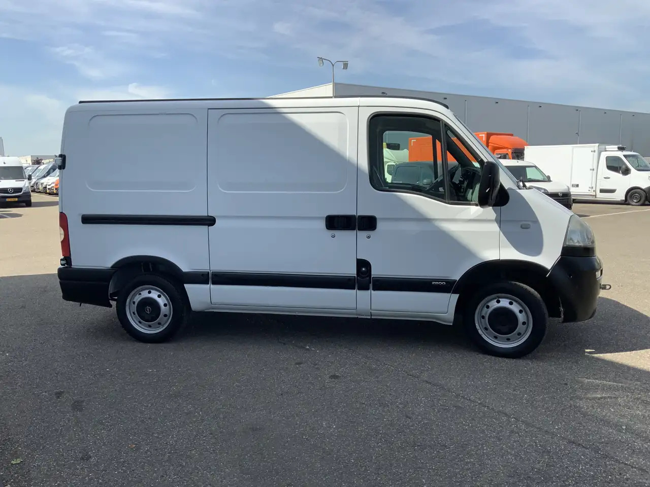 Opel Movano 1.9 CDTi L1H1(Koppeling Defect) 3 Zits Trekhaak 20 - Mali kombi: slika 3 Opel Movano 1.9 CDTi L1H1(Koppeling Defect) 3 Zits Trekhaak 20 - Mali kombi: slika 3