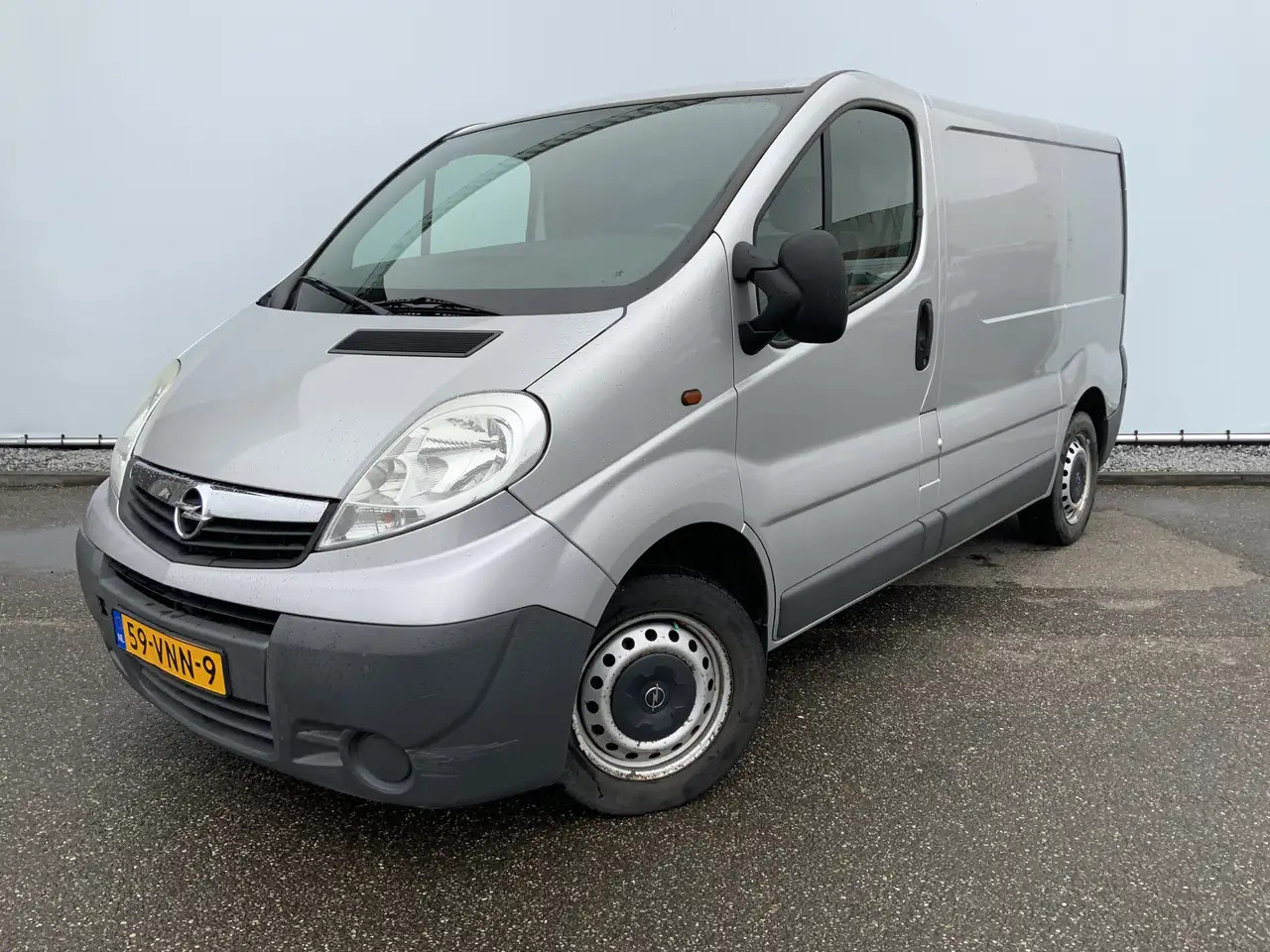 Opel Vivaro 2.0 CDTI L1H1 Airco Cruise 3 Zits Trekhaak 2000 kg - Furgon: slika 1 Opel Vivaro 2.0 CDTI L1H1 Airco Cruise 3 Zits Trekhaak 2000 kg - Furgon: slika 1