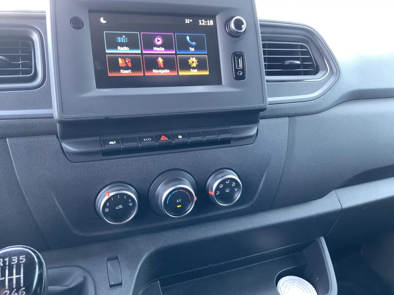 Renault Master T35 2.3 dCi 135 L2H2 Airco Cruise Navi Side Bar Ca - Furgon: slika 5 Renault Master T35 2.3 dCi 135 L2H2 Airco Cruise Navi Side Bar Ca - Furgon: slika 5
