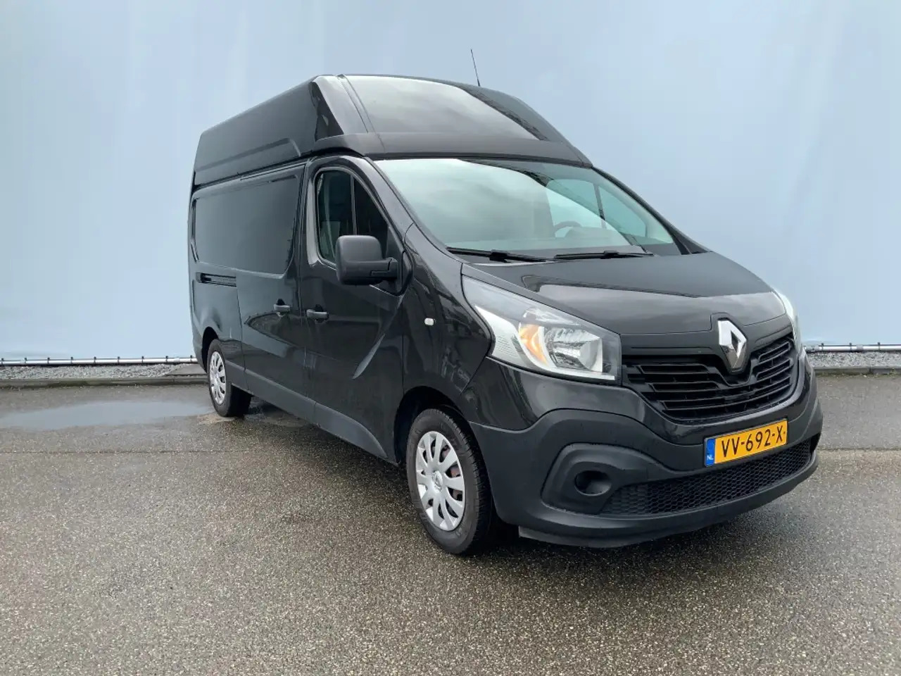 Renault Trafic 1.6 dCi T29 L2H2 Comfort Energy Airco Cruise 3 Zit - Furgon: slika 2 Renault Trafic 1.6 dCi T29 L2H2 Comfort Energy Airco Cruise 3 Zit - Furgon: slika 2