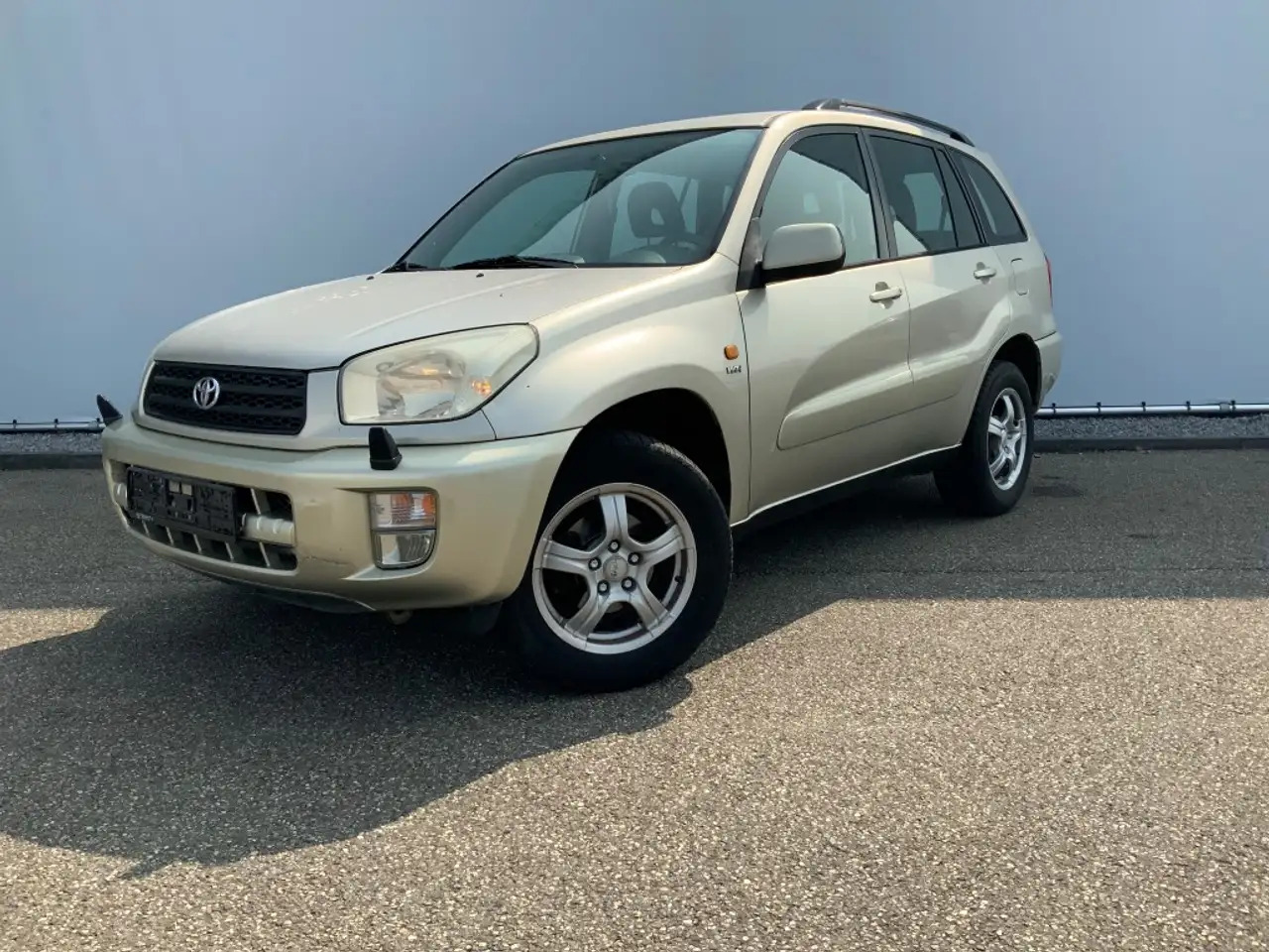 Toyota RAV 4 EXPORT FIXPRICE !!!! 4X4 Airco Cruise Automaat Alu - SUV: slika 1 Toyota RAV 4 EXPORT FIXPRICE !!!! 4X4 Airco Cruise Automaat Alu - SUV: slika 1