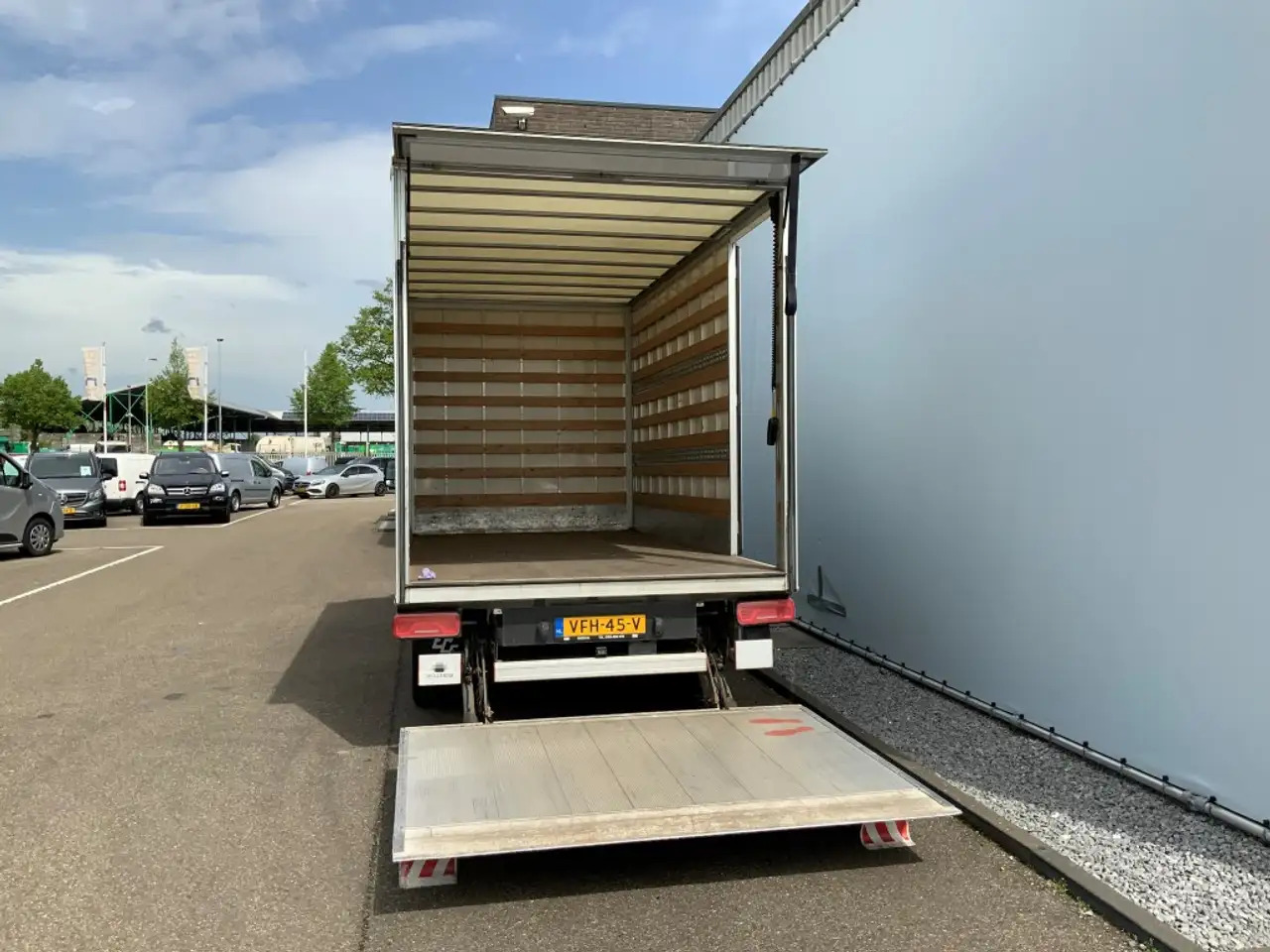 Dostavno vozilo z zabojnikom Volkswagen Crafter 35 2.0 TDI L4 Meubelbak & Lift Automaat Airco Crui: slika 16