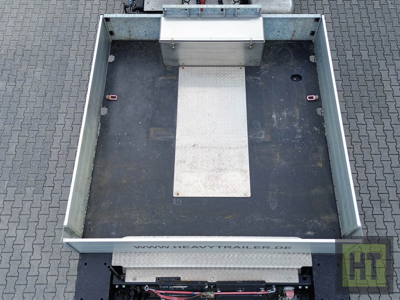 Doll 2-Achs-Tiefbett mit Pantherfahrwerk - Nizko noseča polprikolica: slika 2 Doll 2-Achs-Tiefbett mit Pantherfahrwerk - Nizko noseča polprikolica: slika 2