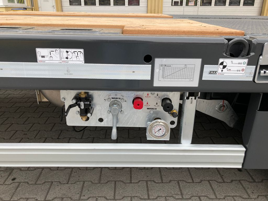 Faymonville MAX Trailer 4-Achs-Tele-Semi-nachlaufgelenkt - Nizko noseča polprikolica: slika 4 Faymonville MAX Trailer 4-Achs-Tele-Semi-nachlaufgelenkt - Nizko noseča polprikolica: slika 4