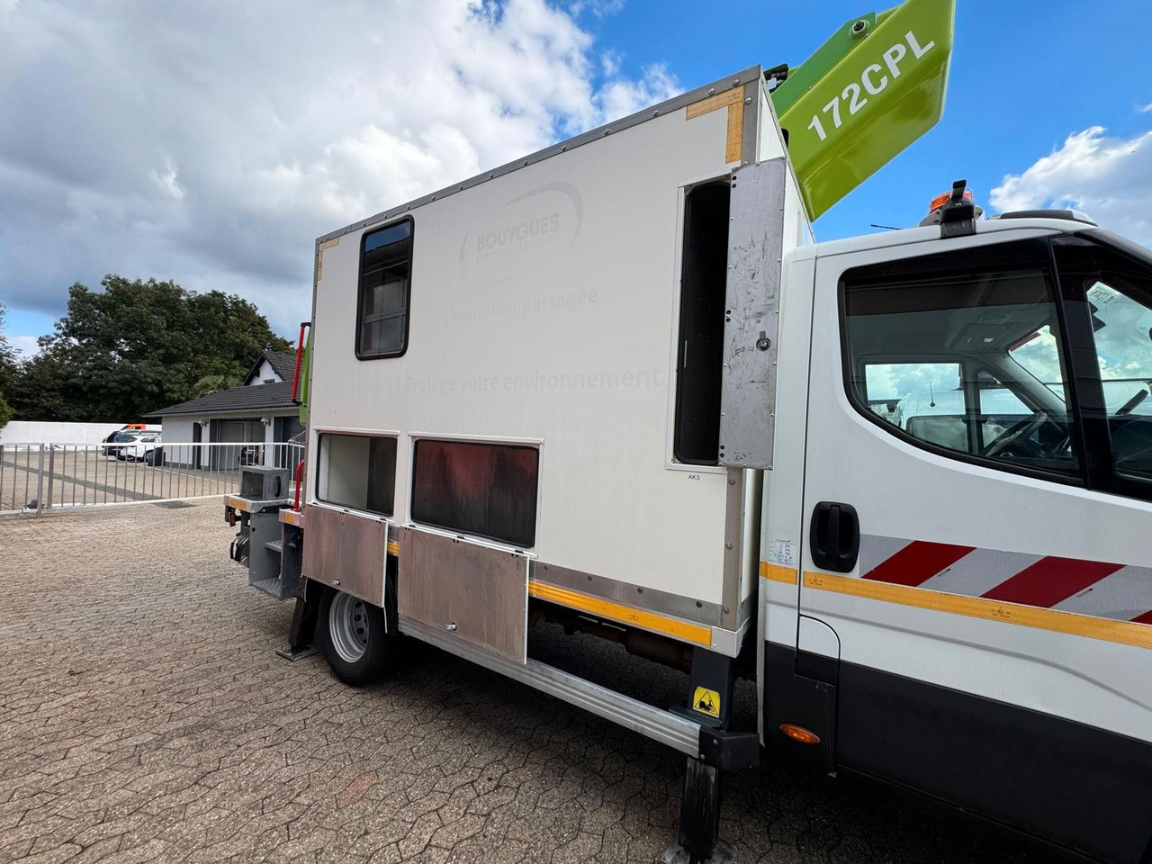 Iveco 70C18 Hubarbeitsbühne France Elevateur 172 CPL - Dvižna ploščad montirana na tovornjak: slika 4 Iveco 70C18 Hubarbeitsbühne France Elevateur 172 CPL - Dvižna ploščad montirana na tovornjak: slika 4