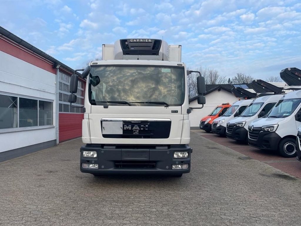 MAN TGL 10.220 Doka Möbelkoffer Umzug Fahrzeug - Tovornjak hladilnik: slika 2 MAN TGL 10.220 Doka Möbelkoffer Umzug Fahrzeug - Tovornjak hladilnik: slika 2